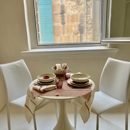 Saint-Rémy-de-Provence La Maison Plume, Appart Boutique מראה חיצוני תמונה