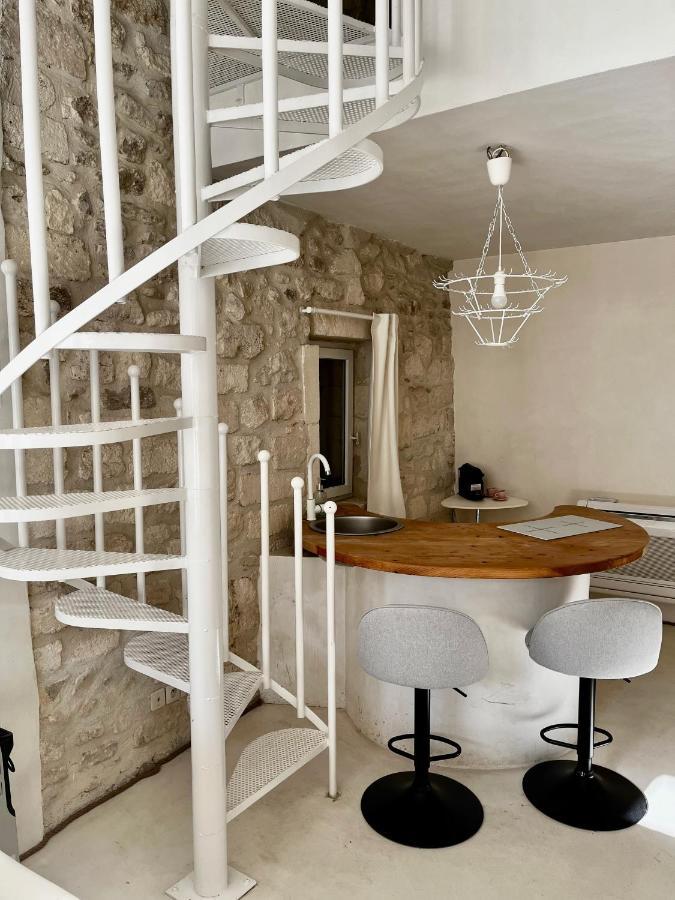 Saint-Rémy-de-Provence La Maison Plume, Appart Boutique מראה חיצוני תמונה