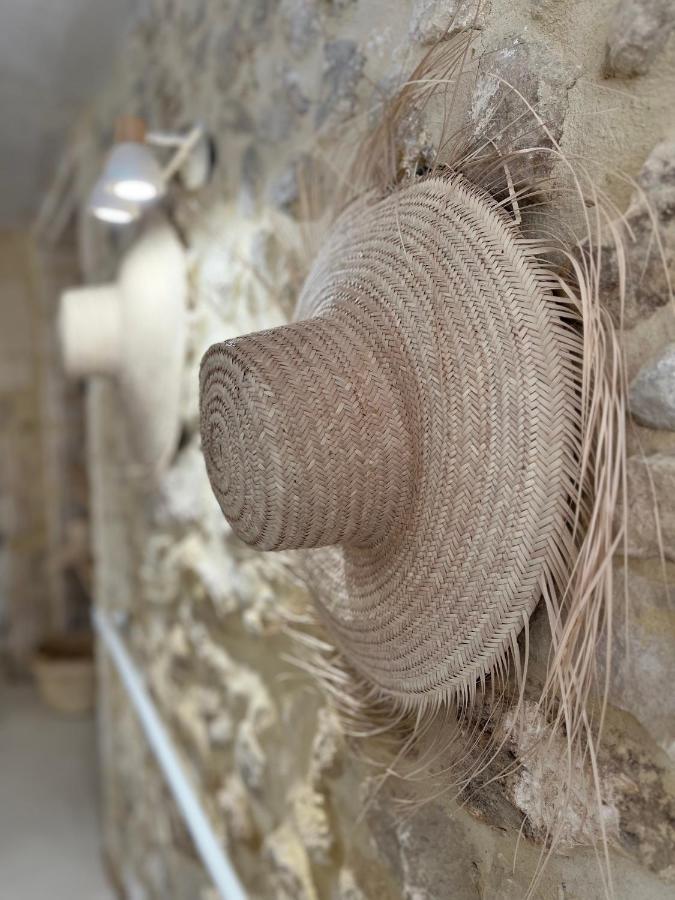 Saint-Rémy-de-Provence La Maison Plume, Appart Boutique מראה חיצוני תמונה